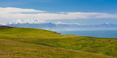 Day, Natural landscape, Mountain view, Sea view