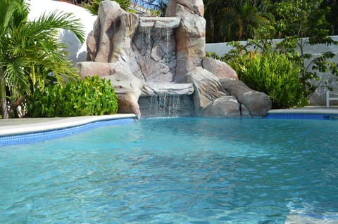 Luxury Villa with Private Pool near Mambo and Cabana beach Villa in Willemstad