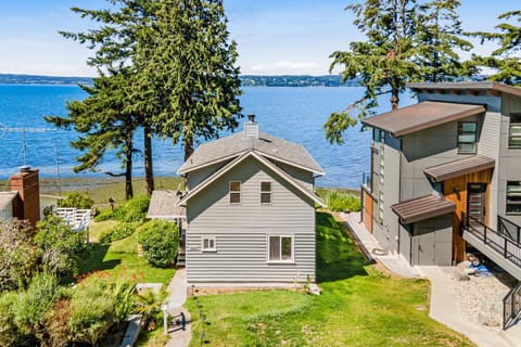 Breezy Point Retreat Maison in Camano Island