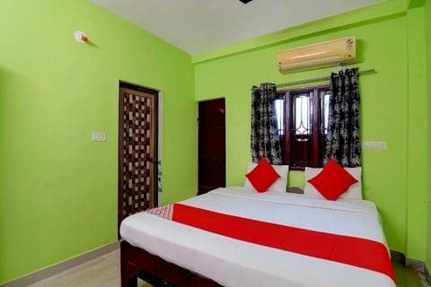 OYO Flagship Shivansh Residency Hotel in Bhubaneswar