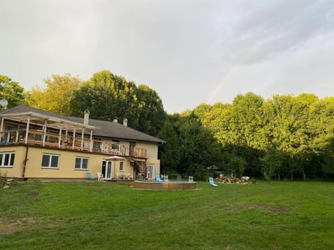 Property building, Natural landscape