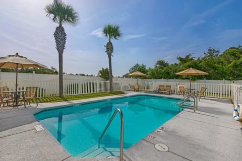 Light House Townhome House in Miramar Beach