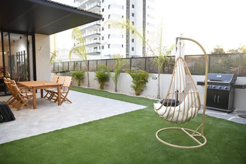 BBQ facilities, Garden