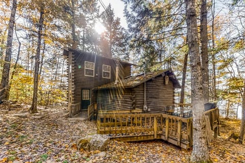 The Lazy Lumberjack Cottages House in Franklin