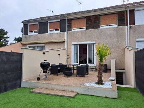 Camden - Extérieur et parking Apartment in Reims