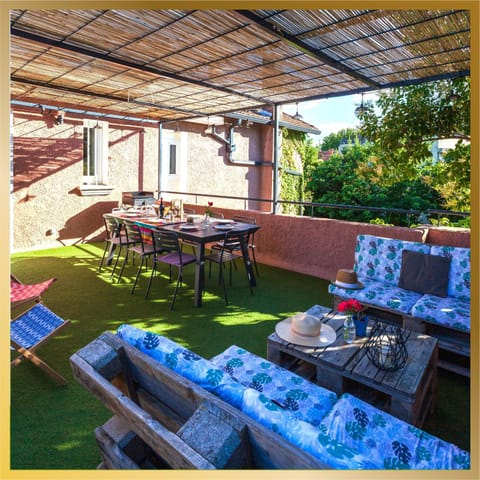 Patio, Day