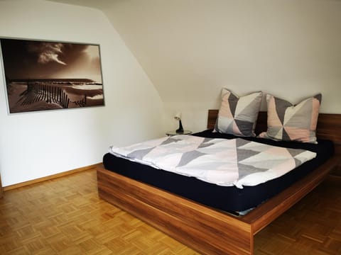 Charmantes Ferienhaus Casa Ella mit Balkon Apartamento in Siegen