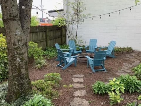 Perfect Cottage in PRIME Walkable Location Casa in East Nashville