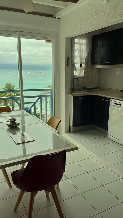 Appartement T3 vue mer sur ilet Gosier Apartment in Le Gosier