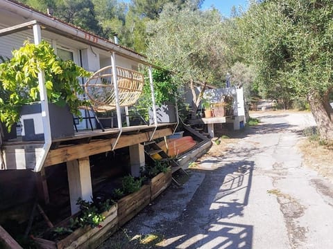 GITE RÉNOVÉ CALANQUES LA VESSE Apartment in Marseille