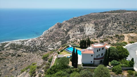 Matteo Villa Limassol Cyprus Villa in Pissouri