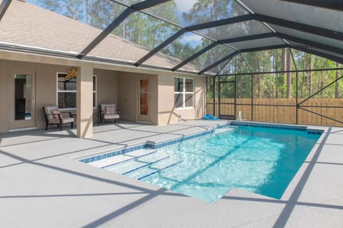 Pool view, Swimming pool, Swimming pool