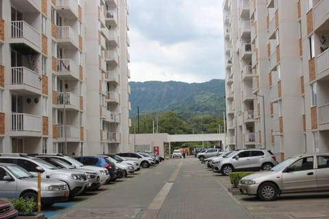 Acogedor y cómodo apartamento Condominio in Villeta