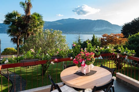Balcony/Terrace, Balcony/Terrace, Dining area, Garden view