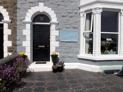 Wavecrest Bed and Breakfast in Barmouth