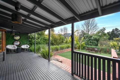 Twin Peaks House in Kangaroo Valley