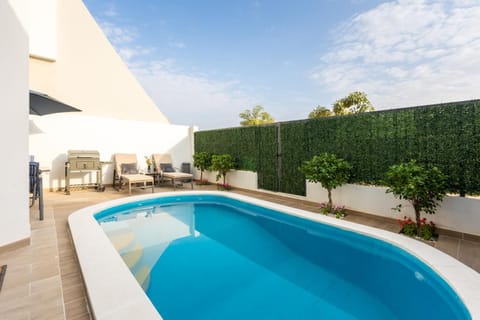 Nasma Luxury Stays - Luxury Seaside Villa with Private Pool By The Sea Villa in Ras al Khaimah