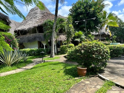 Gemütliches Ferienhaus am weißen Sandstrand Haus in Malindi