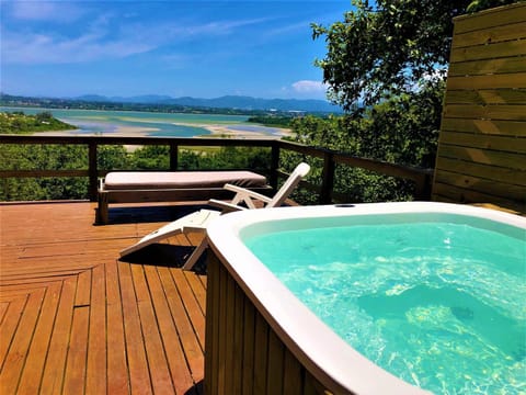 Hot Tub, Lake view, Sea view