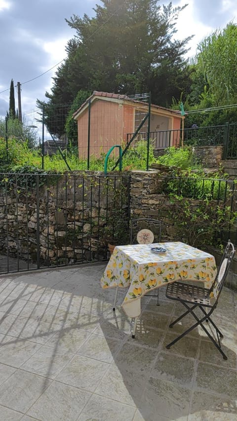 Patio, Day, Garden view