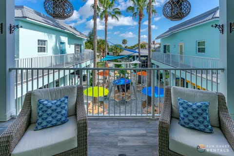 Balcony/Terrace, Seating area, Inner courtyard view