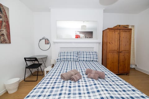 Nice Rooms near Shoreditch Vacation rental in London Borough of Hackney