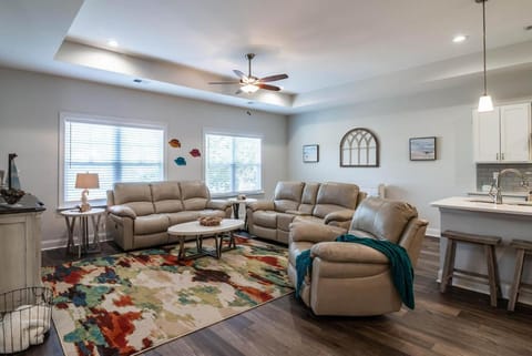 Island Escape Relax and Unwind in Pawleys Island House in Pawleys Island