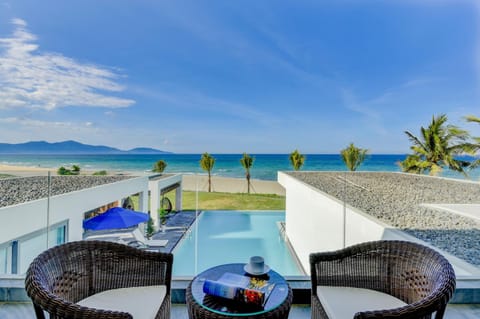 Ocean Villa Pool Retreat In Da Nang Villa in Hoa Hai
