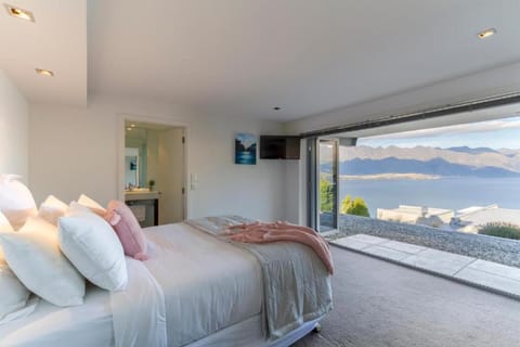 QUEENSTOWN FERNHILL HOUSE Villa in Queenstown