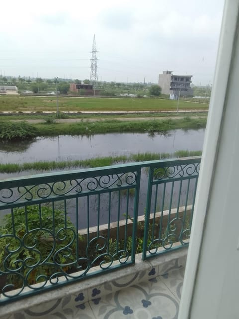 Natural landscape, View (from property/room), Balcony/Terrace