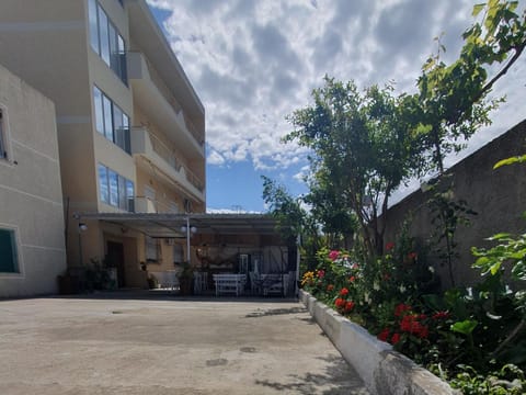 L&G Hotel Hotel in Vlorë