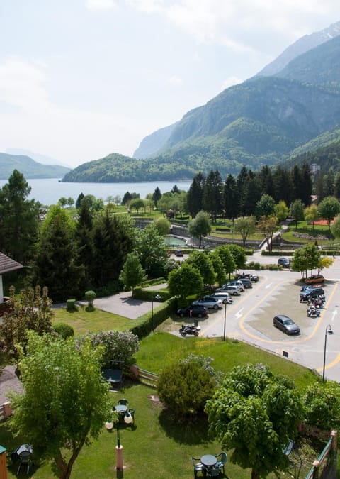 Garden view, Lake view