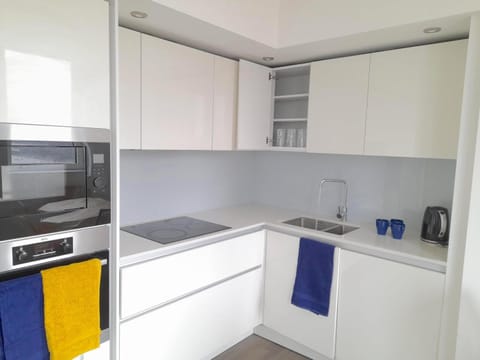 Two Bedroom Near Southall Station! Appartement in Southall