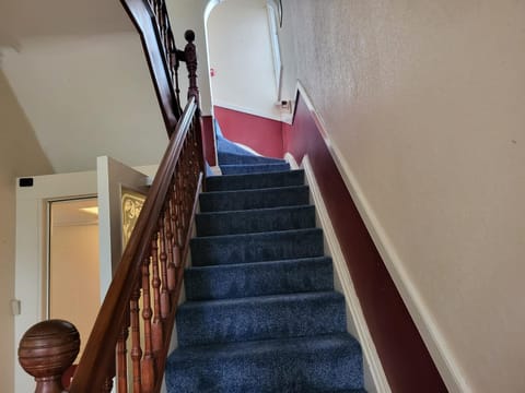 Victoria Guest House Bed and Breakfast in Stoke-on-Trent
