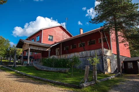 Property building, Garden