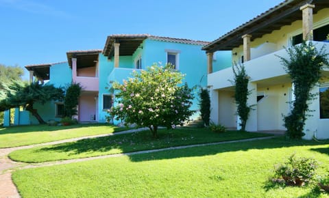 ISA-Residence with swimming-pool in Porto Rotondo at only 500 m from the beach Aparthotel in Porto Rotondo