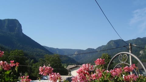 View (from property/room), Mountain view