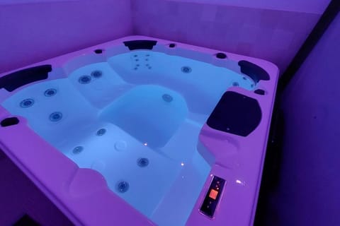 Spa and wellness centre/facilities