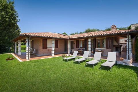 Patio, Garden, Garden view