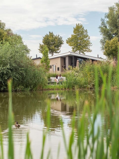 Property building, Garden view, Lake view