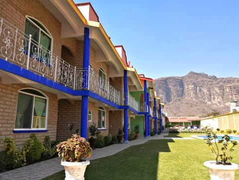 Property building, Day, Natural landscape, Mountain view