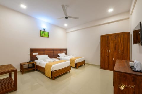 Daffodils Luxury Airport Suites Condominio in Kochi