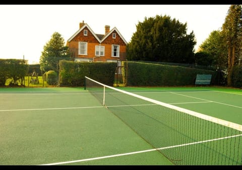 Property building, Tennis court