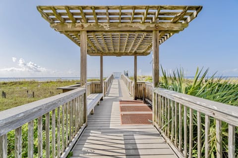 Spanish Key 304 Apartment in Ono Island