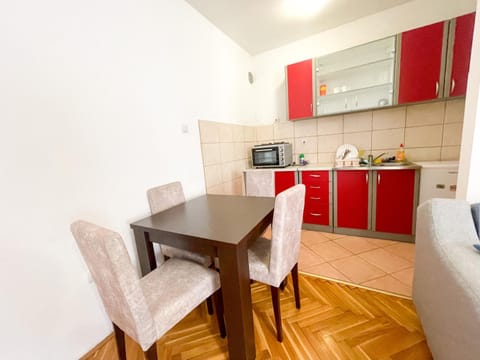 Lovely condo in urban area Apartment in Podgorica