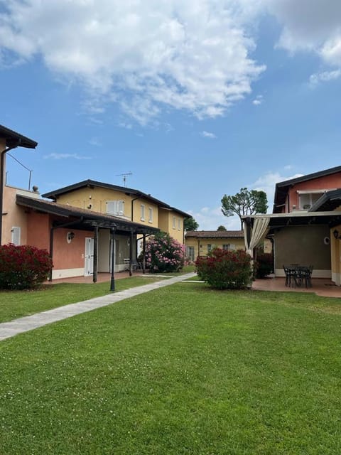 Property building, Garden