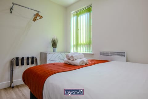 Beauchamp House - Apartment in Coventry City Centre by CovStays Apartment in Coventry