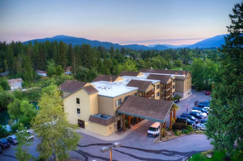 The Pine Lodge on Whitefish River, Ascend Hotel Collection Hotel in Whitefish