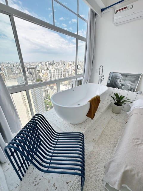 Vem pro Copan Apartment in Sao Paulo City