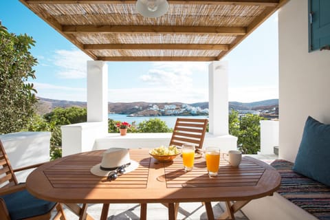 Fos Suites Apartment in Kea-Kythnos